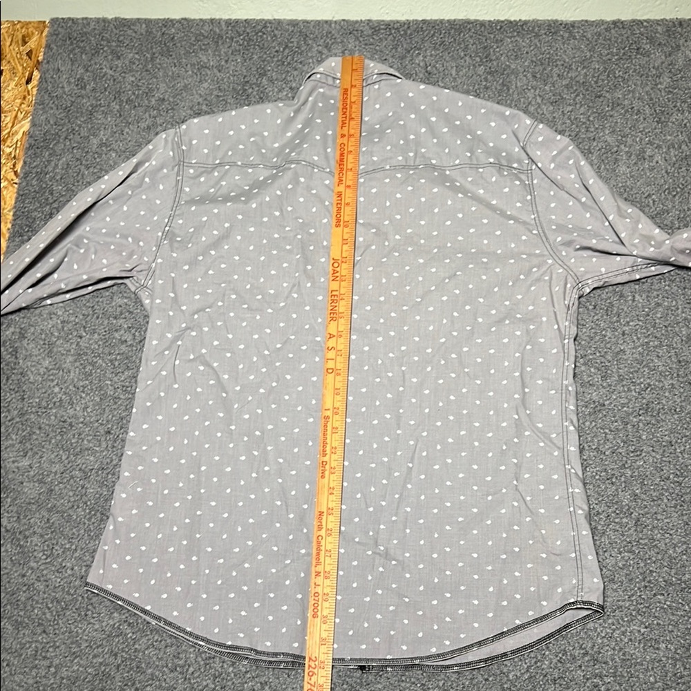 Sovereign Code Light Gray Patterned Button-Down Shirt - Picture 9 of 9